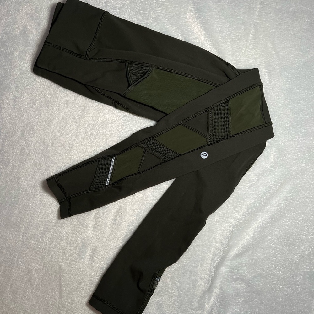 Lululemon Army Green Mesh Detail Leggings with Pockets